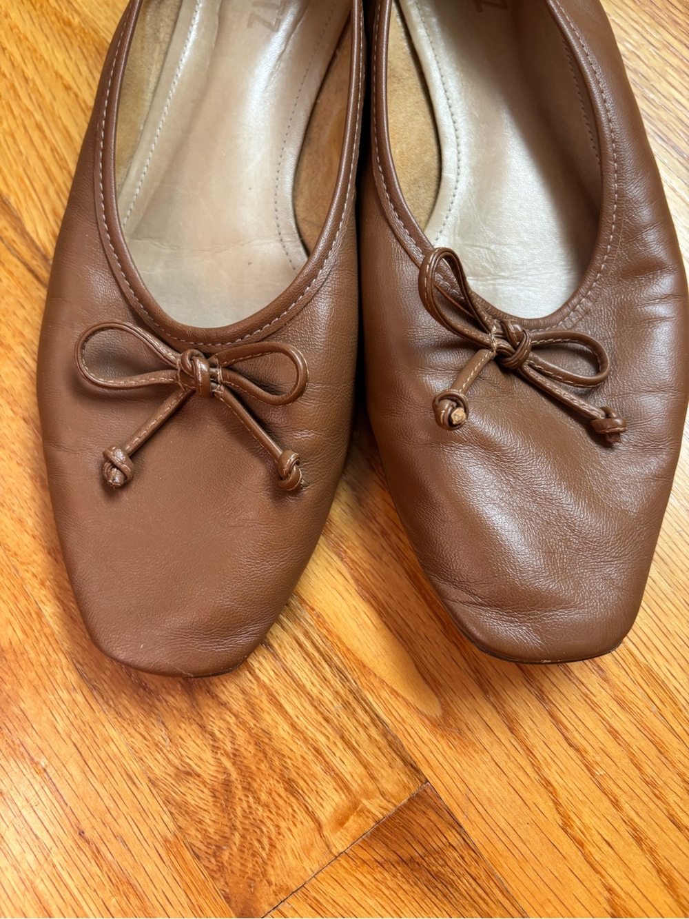 SCHUTZ Arissa Tan Leather Bow Ballet Flats - Picture 7 of 10